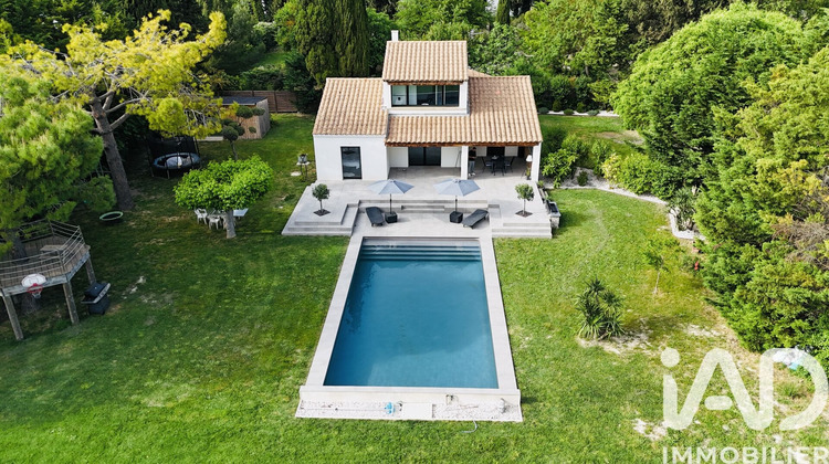 Ma-Cabane - Vente Maison Saint-Étienne-du-Grès, 130 m²