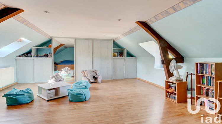 Ma-Cabane - Vente Maison Saint-Étienne-sous-Bailleul, 205 m²