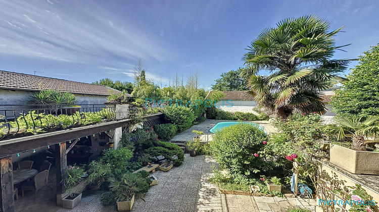 Ma-Cabane - Vente Maison Saint-Étienne-sur-Chalaronne, 200 m²