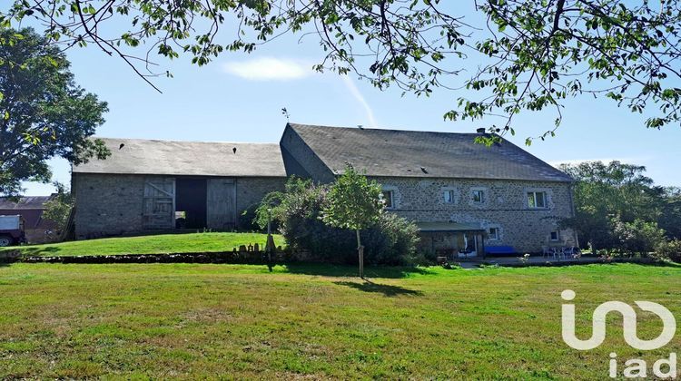 Ma-Cabane - Vente Maison Saint-Agnant-de-Versillat, 338 m²