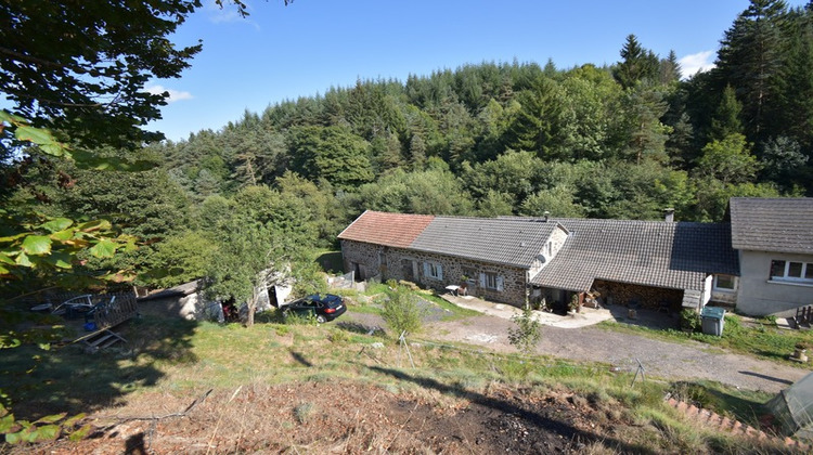 Ma-Cabane - Vente Maison SAINT AGREVE, 141 m²