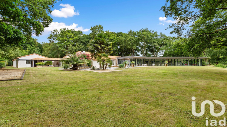 Ma-Cabane - Vente Maison Saint-Aignan-Grandlieu, 374 m²