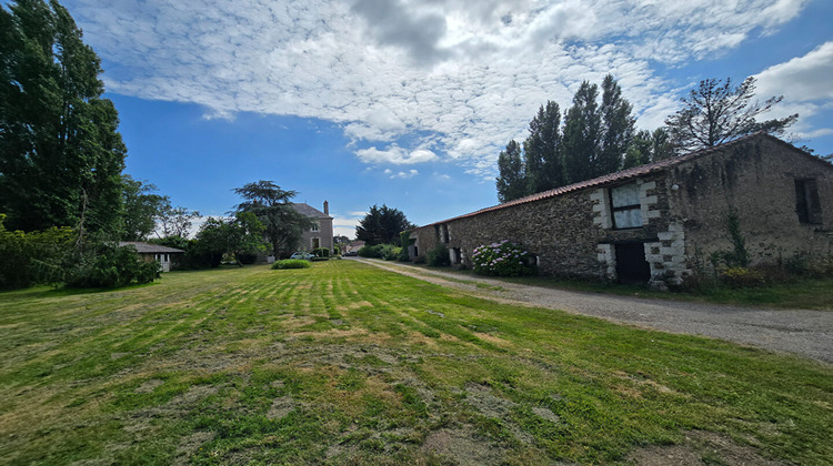 Ma-Cabane - Vente Maison SAINT-AIGNAN-GRANDLIEU, 350 m²