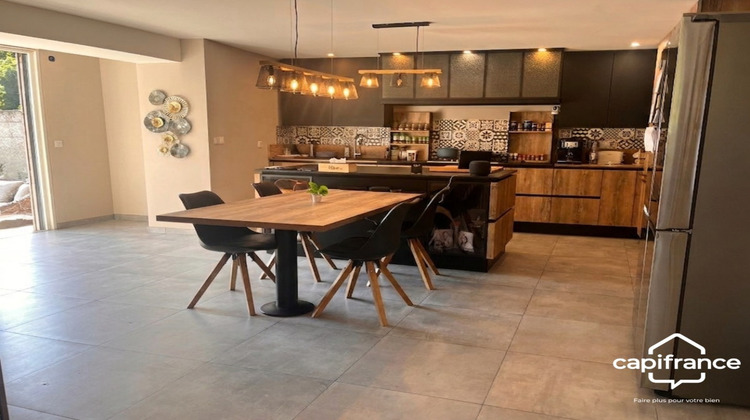 Ma-Cabane - Vente Maison SAINT AMAND LES EAUX, 203 m²