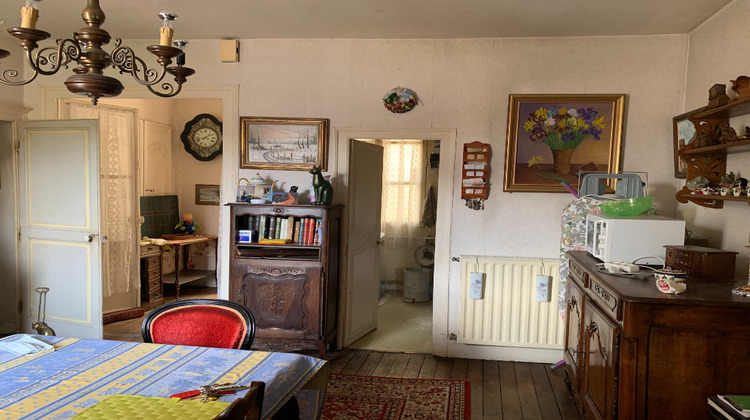 Ma-Cabane - Vente Maison SAINT-AMAND-MONTROND, 180 m²