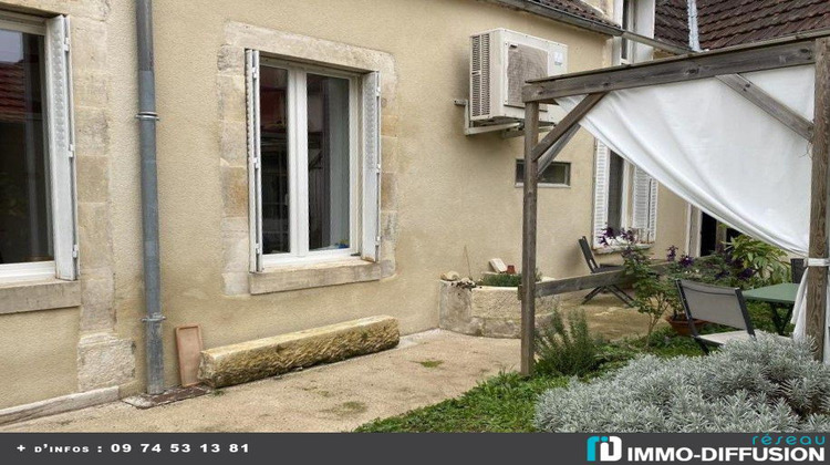 Ma-Cabane - Vente Maison SAINT AMAND MONTROND, 99 m²