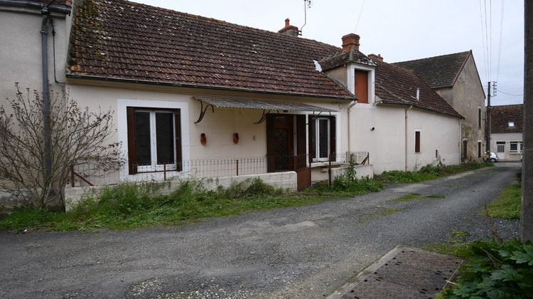 Ma-Cabane - Vente Maison SAINT AMAND MONTROND, 81 m²