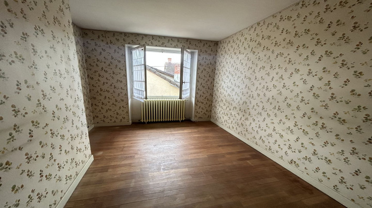 Ma-Cabane - Vente Maison SAINT-AMAND-MONTROND, 100 m²