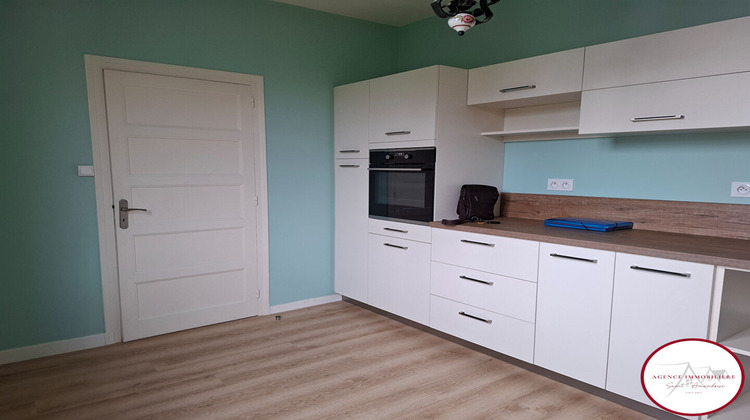 Ma-Cabane - Vente Maison SAINT-AMAND-MONTROND, 128 m²