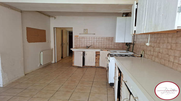 Ma-Cabane - Vente Maison SAINT-AMAND-MONTROND, 160 m²