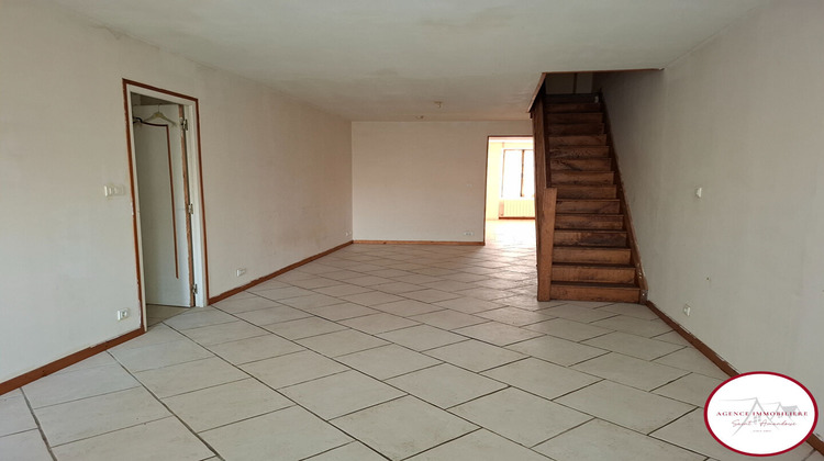 Ma-Cabane - Vente Maison SAINT-AMAND-MONTROND, 160 m²