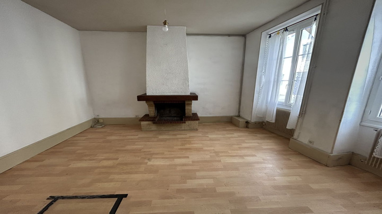 Ma-Cabane - Vente Maison SAINT-AMAND-MONTROND, 110 m²
