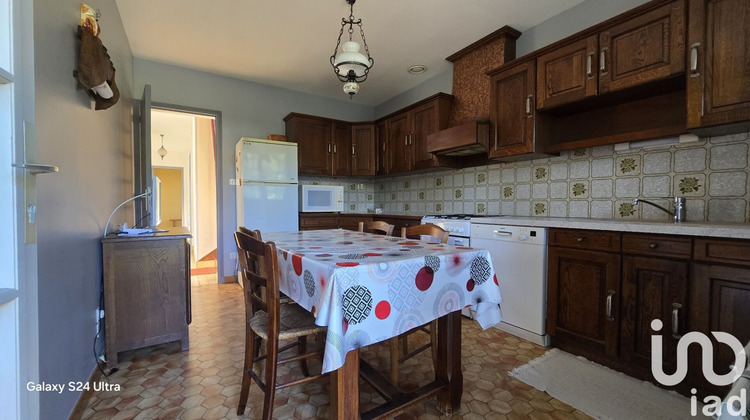 Ma-Cabane - Vente Maison Saint-Amand-Montrond, 135 m²