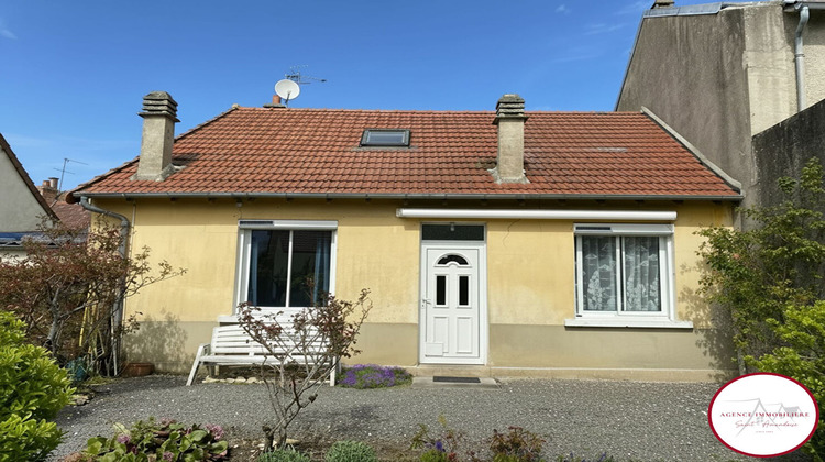 Ma-Cabane - Vente Maison SAINT-AMAND-MONTROND, 92 m²