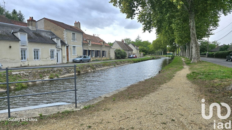 Ma-Cabane - Vente Maison Saint-Amand-Montrond, 68 m²