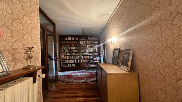 Ma-Cabane - Vente Maison SAINT-AMAND-MONTROND, 195 m²