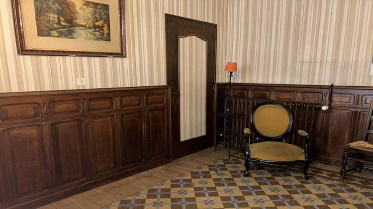 Ma-Cabane - Vente Maison SAINT-AMAND-MONTROND, 250 m²