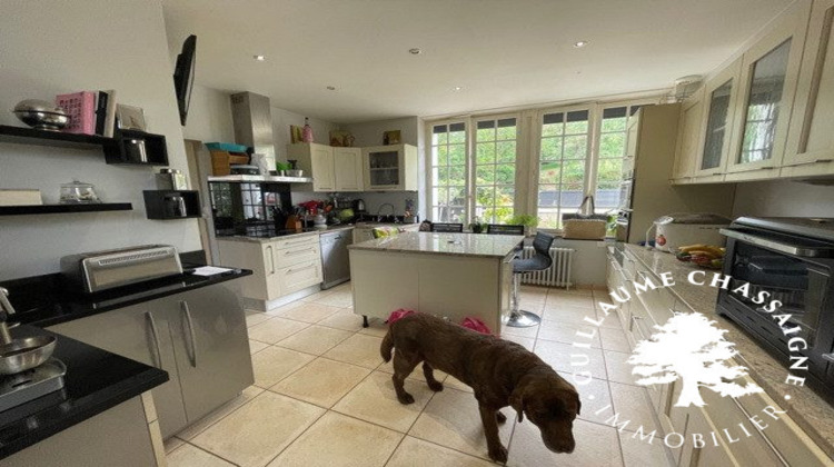 Ma-Cabane - Vente Maison Saint-Amand-Montrond, 336 m²