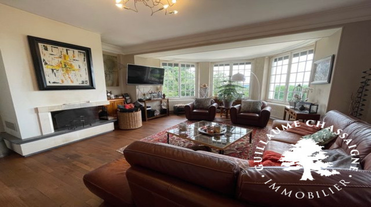 Ma-Cabane - Vente Maison Saint-Amand-Montrond, 266 m²