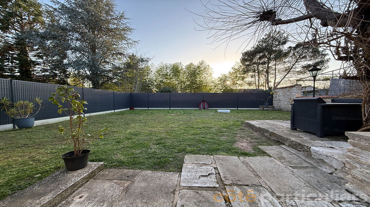 Ma-Cabane - Vente Maison SAINT-AMAND-MONTROND, 82 m²