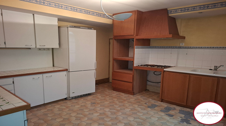 Ma-Cabane - Vente Maison SAINT-AMAND-MONTROND, 241 m²