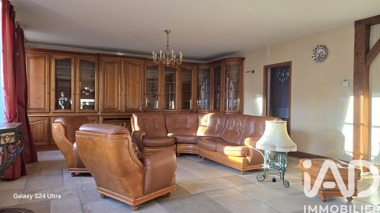 Ma-Cabane - Vente Maison Saint-Amand-Montrond, 221 m²