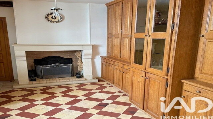 Ma-Cabane - Vente Maison Saint-Amand-Montrond, 221 m²