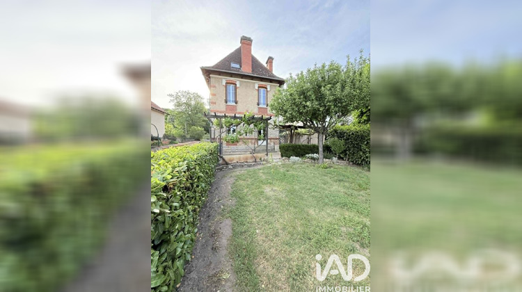 Ma-Cabane - Vente Maison Saint-Amand-Montrond, 98 m²