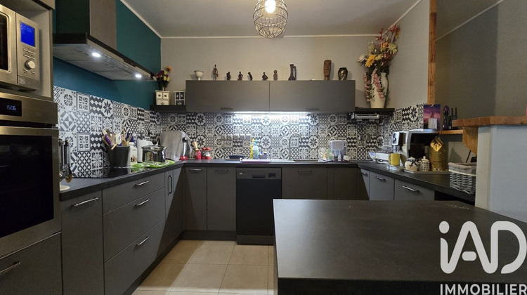 Ma-Cabane - Vente Maison Saint-Amand-Montrond, 150 m²