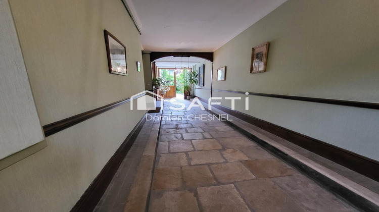 Ma-Cabane - Vente Maison Saint-Amand-Montrond, 300 m²