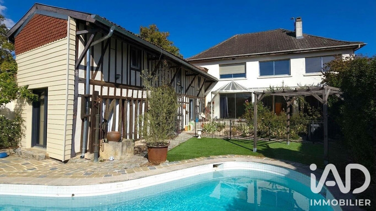 Ma-Cabane - Vente Maison Saint-Amand-sur-Fion, 262 m²