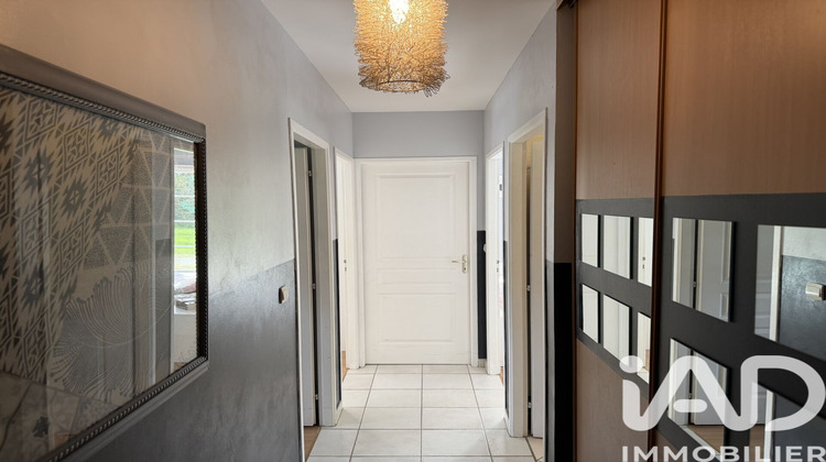 Ma-Cabane - Vente Maison Saint-Amant-de-Boixe, 170 m²
