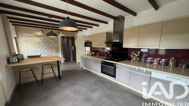 Ma-Cabane - Vente Maison Saint-Amant-de-Boixe, 240 m²