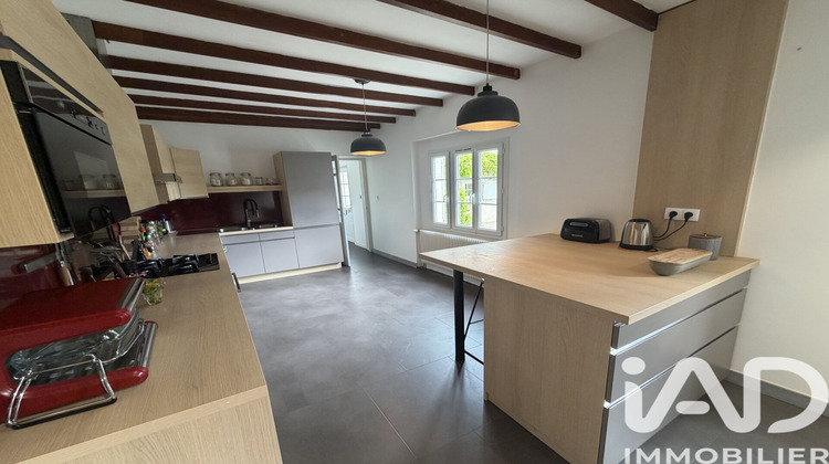 Ma-Cabane - Vente Maison Saint-Amant-de-Boixe, 240 m²