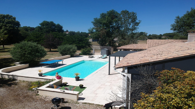 Ma-Cabane - Vente Maison Saint-Amant-de-Boixe, 170 m²
