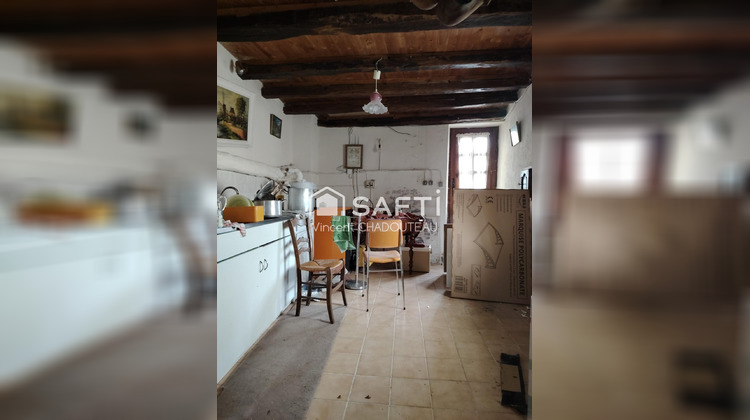 Ma-Cabane - Vente Maison Saint-Amant-de-Boixe, 90 m²