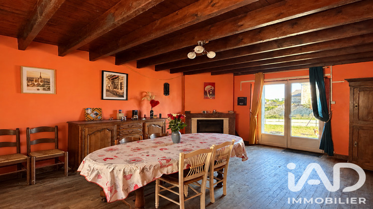 Ma-Cabane - Vente Maison Saint-Amant-de-Boixe, 111 m²