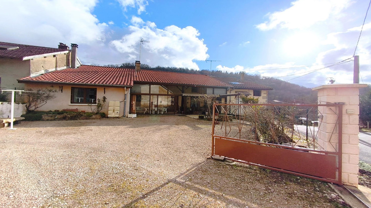 Ma-Cabane - Vente Maison Saint-Amour, 92 m²
