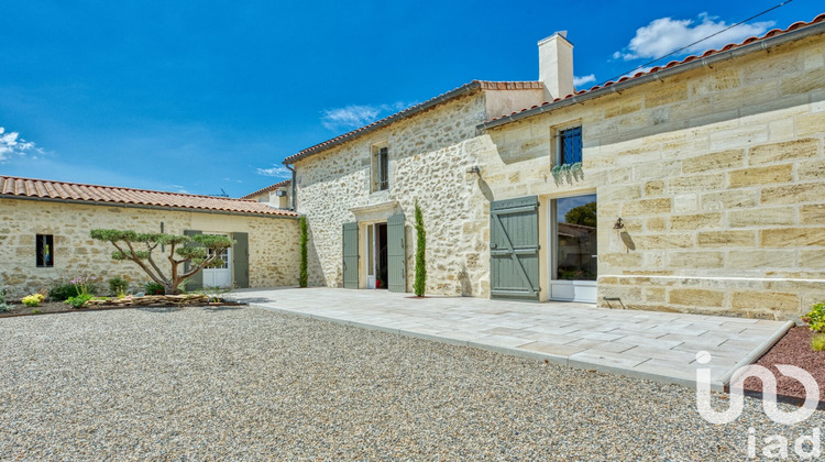 Ma-Cabane - Vente Maison Saint-André-de-Cubzac, 390 m²