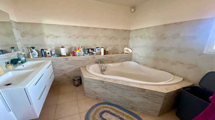 Ma-Cabane - Vente Maison SAINT-ANDRE-DE-LA-ROCHE, 162 m²