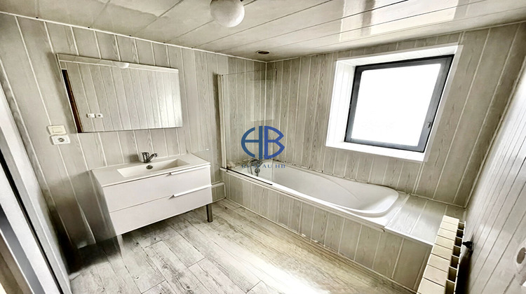 Ma-Cabane - Vente Maison SAINT-ANDRE-LE-GAZ, 155 m²