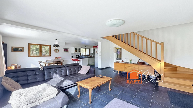 Ma-Cabane - Vente Maison Saint-Andre-le-Gaz, 90 m²