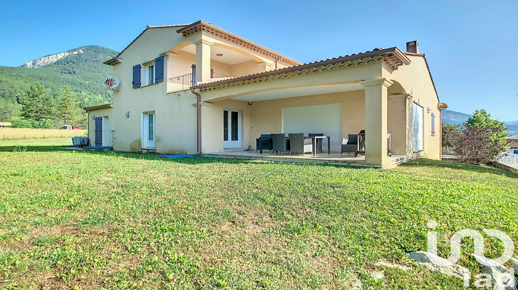 Ma-Cabane - Vente Maison Saint-André-les-Alpes, 220 m²