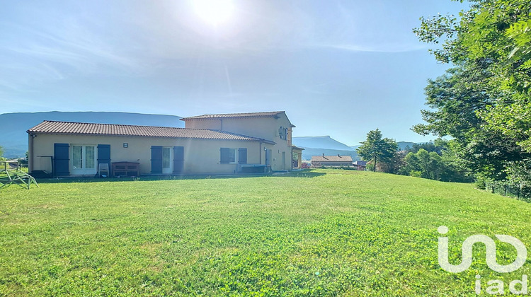 Ma-Cabane - Vente Maison Saint-André-les-Alpes, 220 m²