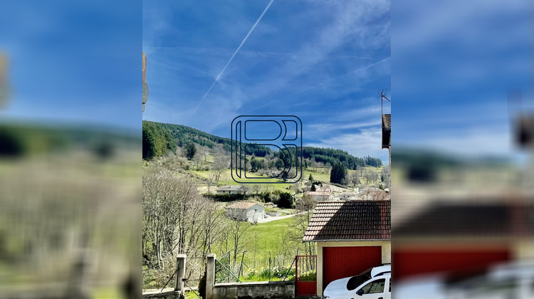 Ma-Cabane - Vente Maison Saint-Anthème, 62 m²