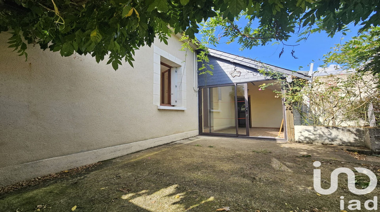 Ma-Cabane - Vente Maison Saint-Antoine-du-Rocher, 106 m²