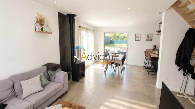 Ma-Cabane - Vente Maison Saint-Antoine-du-Rocher, 129 m²