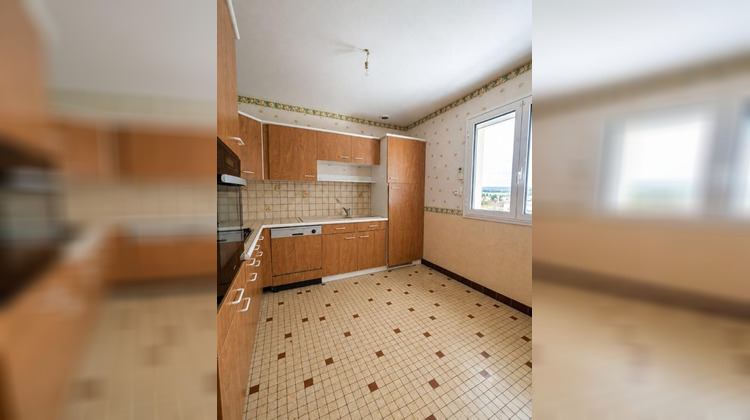 Ma-Cabane - Vente Maison SAINT ANTOINE DU ROCHER, 85 m²