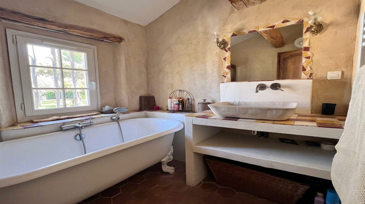 Ma-Cabane - Vente Maison Saint-Antonin-du-Var, 111 m²