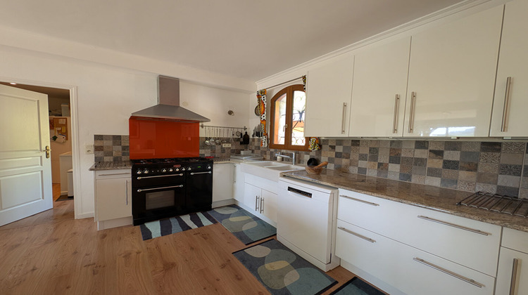 Ma-Cabane - Vente Maison SAINT-ANTONIN-NOBLE-VAL, 180 m²